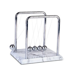 Newton's Cradle Large