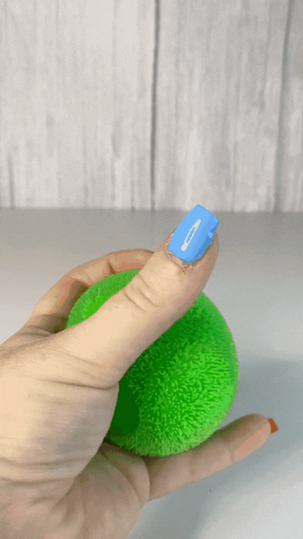 Furry Colour Change Ball MDI