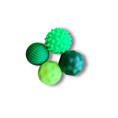 AttractaBalls - Medium 4 Pack